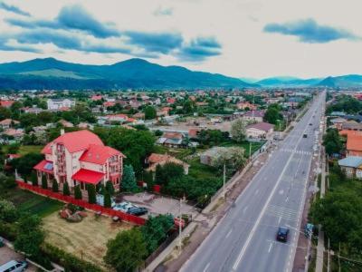 Pensiunea Octogon Piatra Neamţ Exterior foto